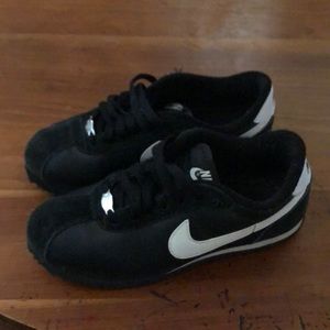 Black Nike Cortez